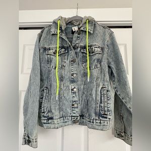 NWT black label removable hood denim jacket